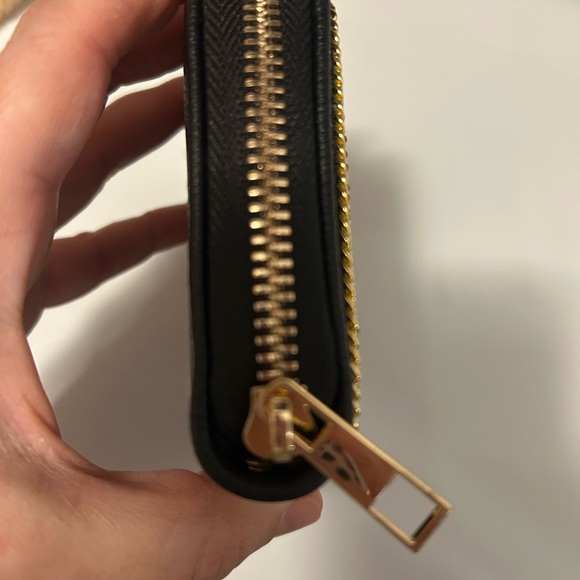 Beaded Eye Design Wallet - Picture 3 of 5